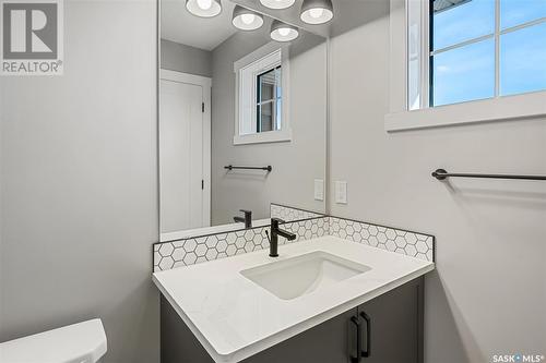 274 Fortosky Crescent, Saskatoon, SK - Indoor Photo Showing Bathroom