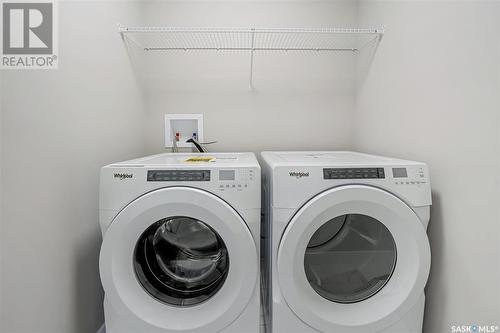 274 Fortosky Crescent, Saskatoon, SK - Indoor Photo Showing Laundry Room