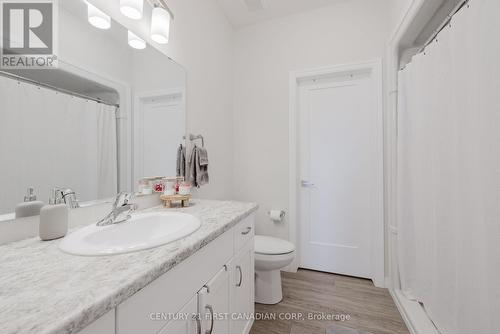 132 Cortland Terrace, St. Thomas, ON - Indoor Photo Showing Bathroom