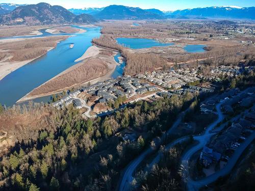 43207 Salmonberry Drive, Chilliwack, BC 