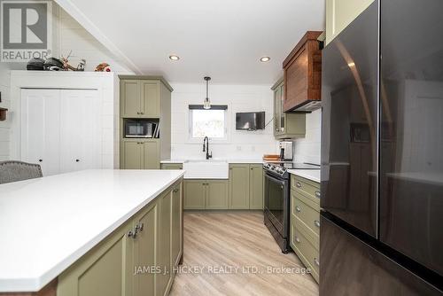 351 Wylie Road, Deep River, ON - Indoor Photo Showing Kitchen