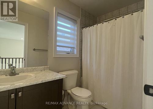 8647 Pawpaw Lane, Niagara Falls, ON - Indoor Photo Showing Bathroom