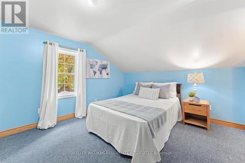 19 Badenoch Street, Puslinch, ON - Indoor Photo Showing Bedroom