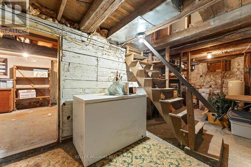 19 Badenoch Street, Puslinch, ON - Indoor Photo Showing Laundry Room