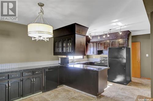 161 Mcmurchy Avenue, Regina, SK - Indoor Photo Showing Kitchen