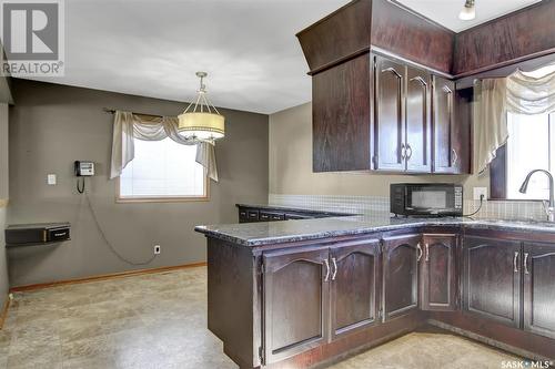 161 Mcmurchy Avenue, Regina, SK - Indoor Photo Showing Kitchen