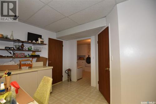 319 4Th Street N, Nipawin, SK - Indoor