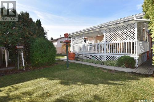 319 4Th Street N, Nipawin, SK - Outdoor With Deck Patio Veranda