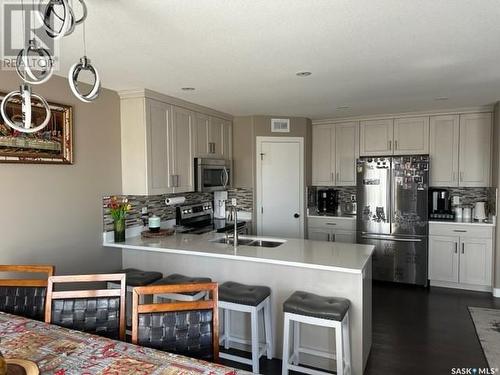 345 Bassett Road, Martensville, SK - Indoor Photo Showing Kitchen With Double Sink