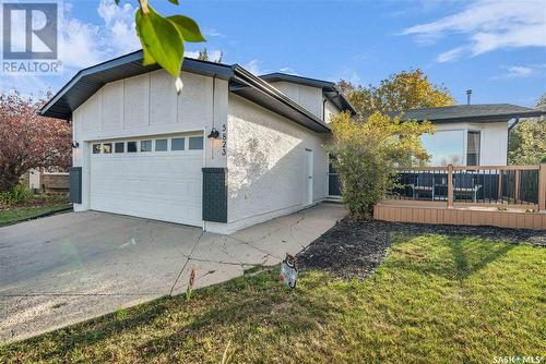 5823 Keffner Bay, Regina, SK - Outdoor With Deck Patio Veranda With Exterior