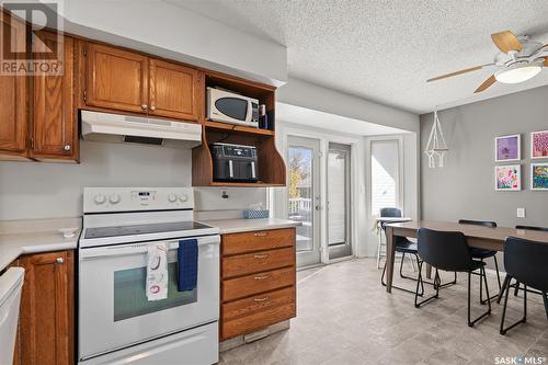 204 3Rd Street E, Watrous, SK - Indoor Photo Showing Kitchen