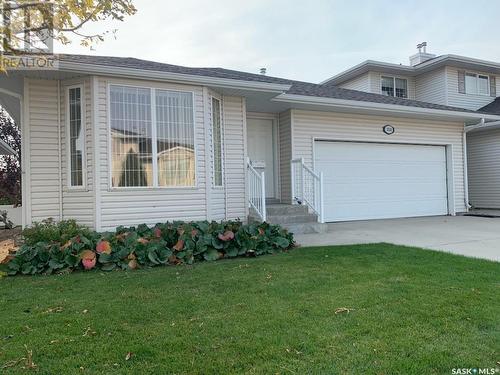 250 Mount Royal Place, Regina, SK - Outdoor