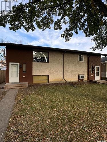 A & B 345 Scarth Street, Regina, SK - Outdoor