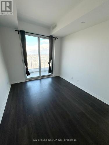 4702 - 898 Portage Parkway, Vaughan, ON - Indoor Photo Showing Other Room