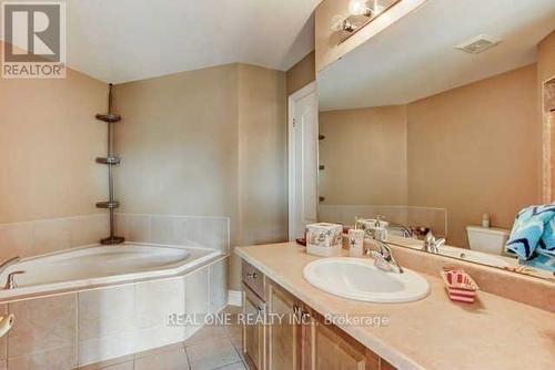 315 Flamingo Road, Vaughan, ON - Indoor Photo Showing Bathroom