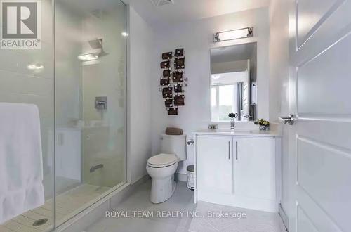 435 - 375 Sea Ray Avenue W, Innisfil, ON - Indoor Photo Showing Bathroom