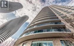 3005 - 80 ABSOLUTE AVENUE  Mississauga, ON L4Z 0A5