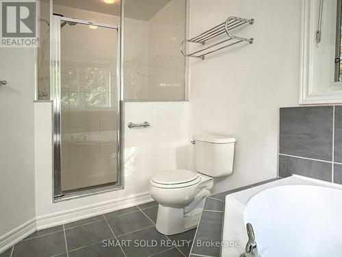 108 Winterberry Boulevard, Thorold, ON - Indoor Photo Showing Bathroom