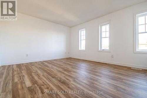 108 Winterberry Boulevard, Thorold, ON - Indoor Photo Showing Other Room