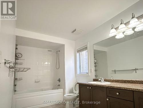 108 Winterberry Boulevard, Thorold, ON - Indoor Photo Showing Bathroom