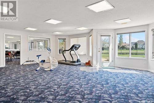 415 Braeside Bay, Saskatoon, SK - Indoor Photo Showing Gym Room