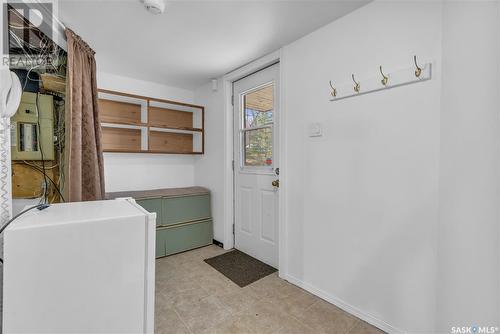 256 Woodland Avenue, Buena Vista, SK - Indoor Photo Showing Laundry Room