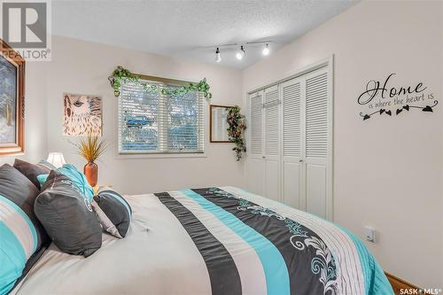 22 Chemin Bellevue Road, Battleford, SK - Indoor Photo Showing Bedroom