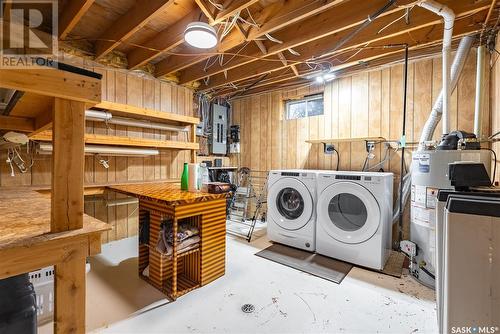 22 Chemin Bellevue Road, Battleford, SK - Indoor Photo Showing Laundry Room