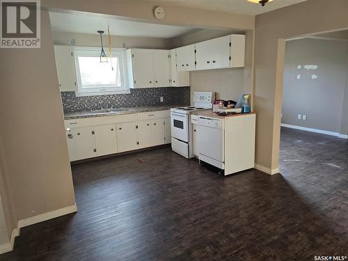 101 3Rd Street, Sheho, SK - Indoor Photo Showing Kitchen