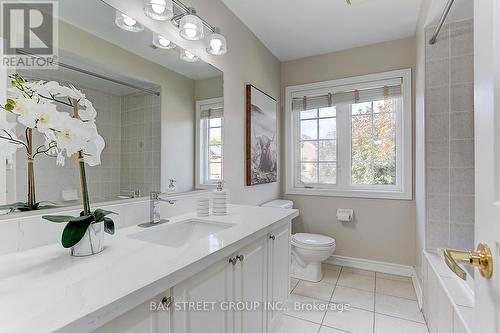 1 Fair Oaks Road, Markham, ON - Indoor Photo Showing Bathroom