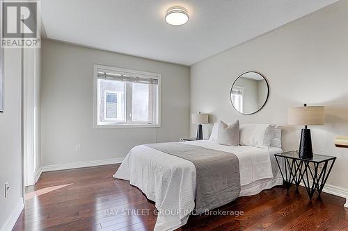 1 Fair Oaks Road, Markham, ON - Indoor Photo Showing Bedroom