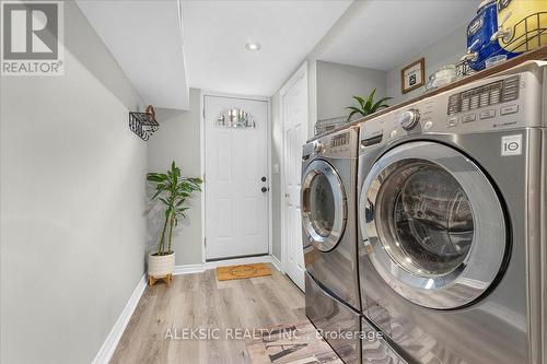 62 Greencedar Drive, Hamilton, ON - Indoor Photo Showing Laundry Room