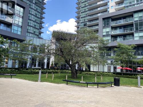 2508 - 5162 Yonge Street, Toronto, ON - Outdoor With Facade