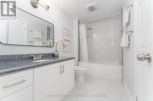 15 Sandy Haven Drive, Toronto, ON - Indoor Photo Showing Bathroom