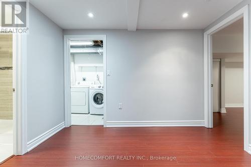 15 Sandy Haven Drive, Toronto, ON - Indoor Photo Showing Laundry Room