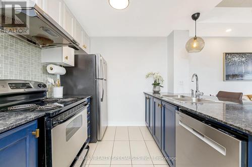 406 - 1419 Costigan Road, Milton, ON - Indoor Photo Showing Kitchen With Double Sink