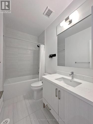 45 Gandhi Lane, Markham, ON - Indoor Photo Showing Bathroom