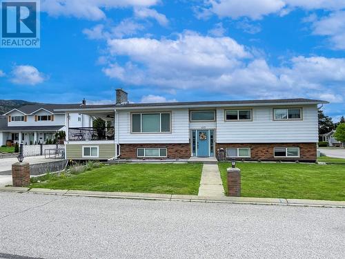 102 Mcgraw Court, Penticton, BC - Outdoor With Deck Patio Veranda With Facade