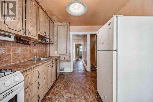 45 Strader Avenue, Toronto, ON - Indoor Photo Showing Kitchen