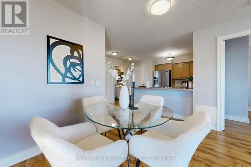 1313 - 15 Greenview Avenue, Toronto, ON - Indoor Photo Showing Dining Room