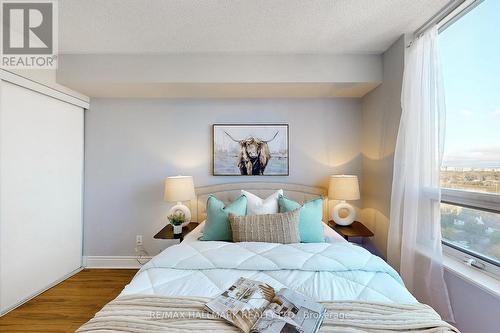 1313 - 15 Greenview Avenue, Toronto, ON - Indoor Photo Showing Bedroom