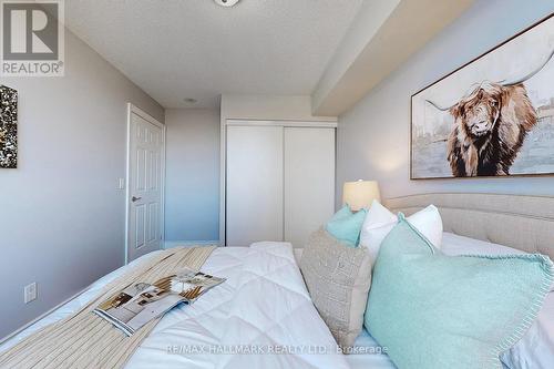 1313 - 15 Greenview Avenue, Toronto, ON - Indoor Photo Showing Bedroom