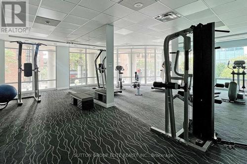 1102 - 1121 Bay Street, Toronto, ON - Indoor Photo Showing Gym Room