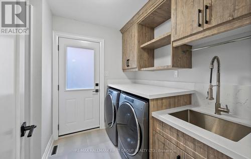 12 Glenayr Gate, Whitby, ON - Indoor Photo Showing Laundry Room