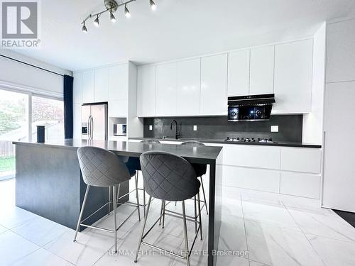 7 Neeley Road, Markham, ON - Indoor Photo Showing Kitchen