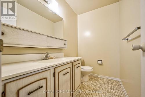 3 Dailing Gate, Toronto, ON - Indoor Photo Showing Bathroom