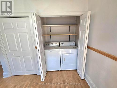 45 Fairholt Road, Hamilton, ON - Indoor Photo Showing Laundry Room