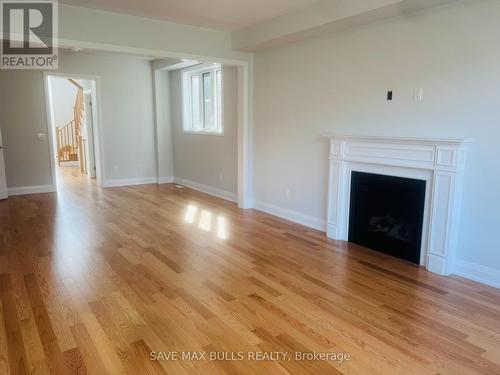 825 Knights Lane, Woodstock, ON - Indoor Photo Showing Living Room With Fireplace