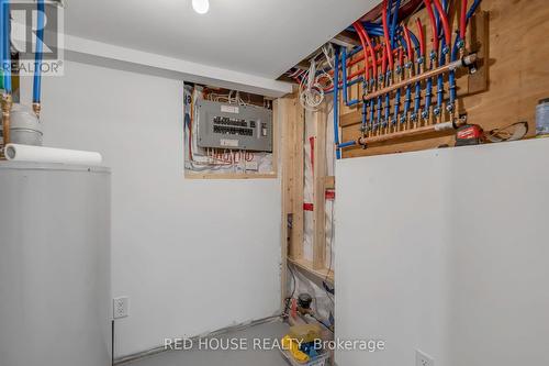 10 Bayside Avenue, Hamilton, ON - Indoor