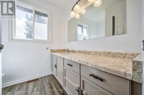 6 Ridware Crescent, Toronto, ON - Indoor Photo Showing Bathroom